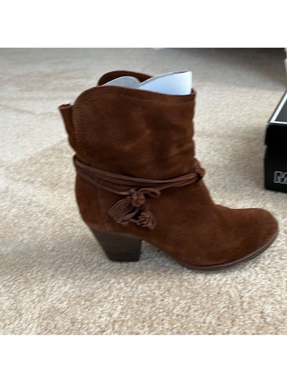 Mia Suede booties - Picture 3 of 15